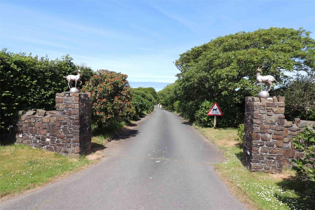 Fosfelle Glamping Hotel Hartland Exterior foto